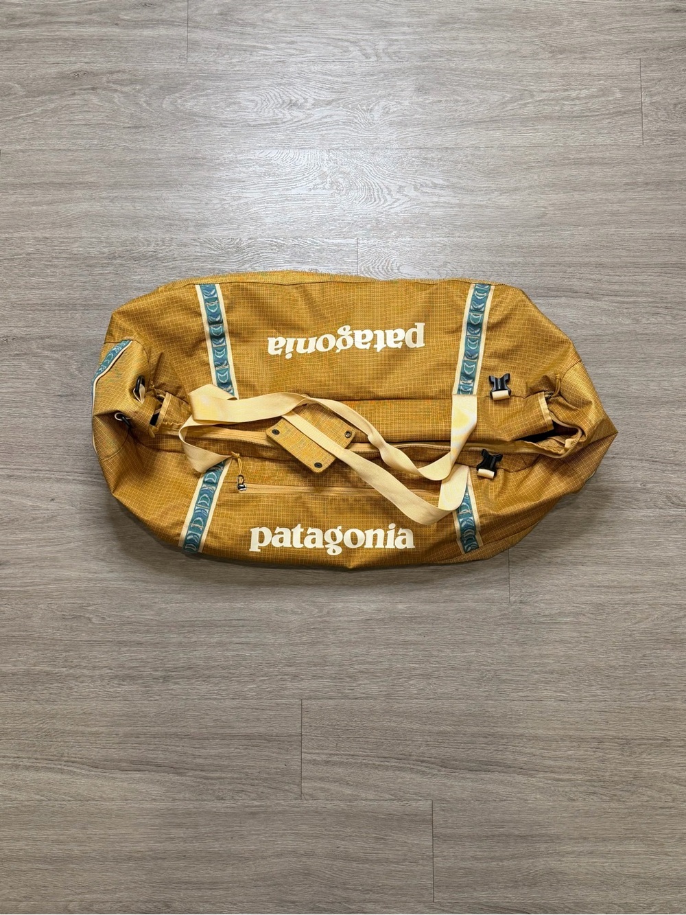 Patagonia Black Hole Duffel Bag 70L Backpack- Pufferfish Gold